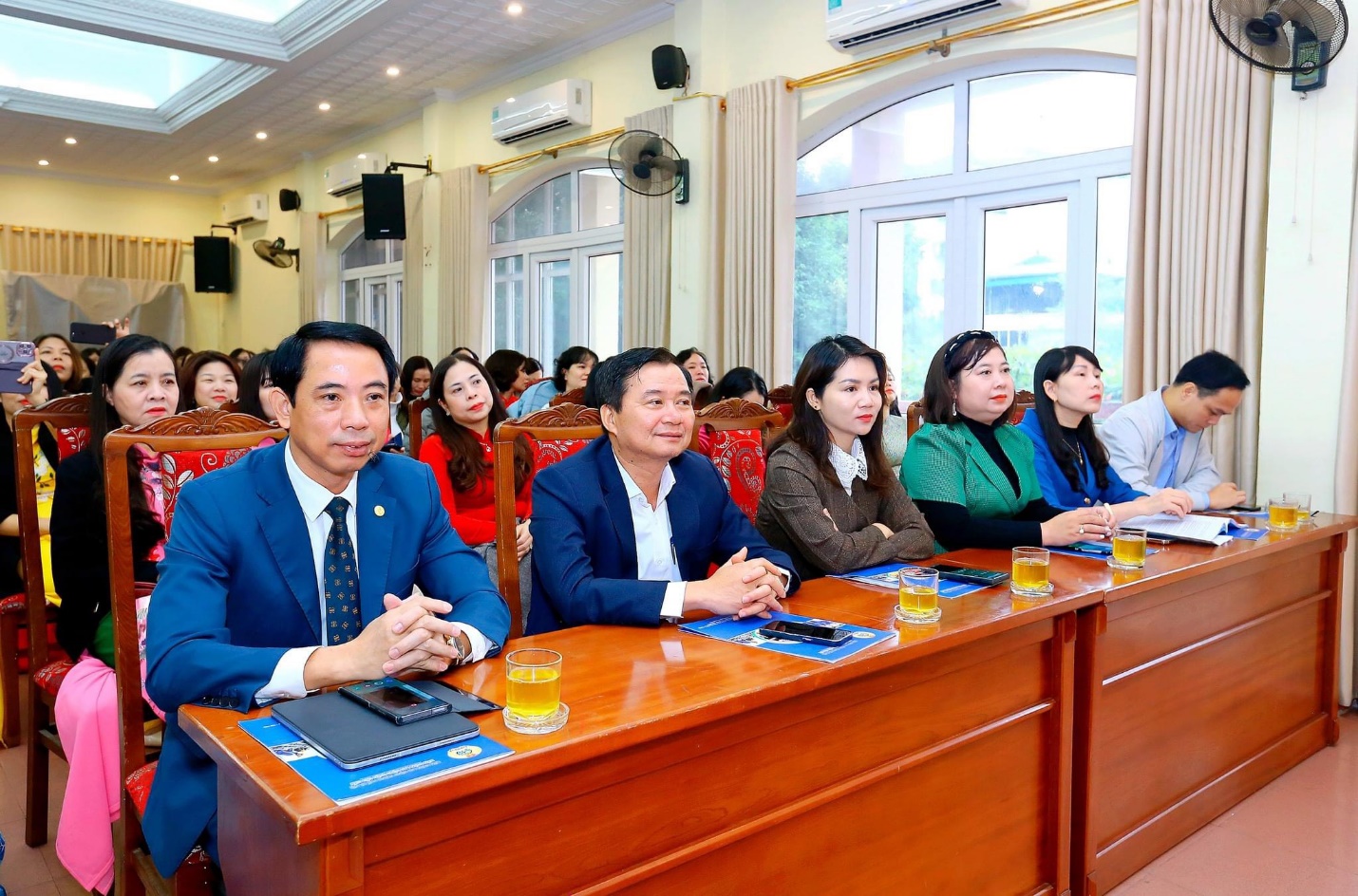 2023_12_08_05_25_198-1